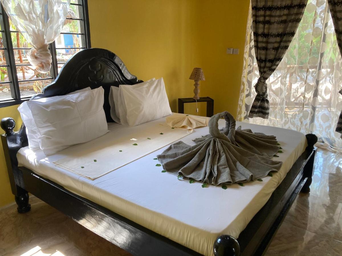 Dreams Of Mapacha Michamvi Kae Exterior photo